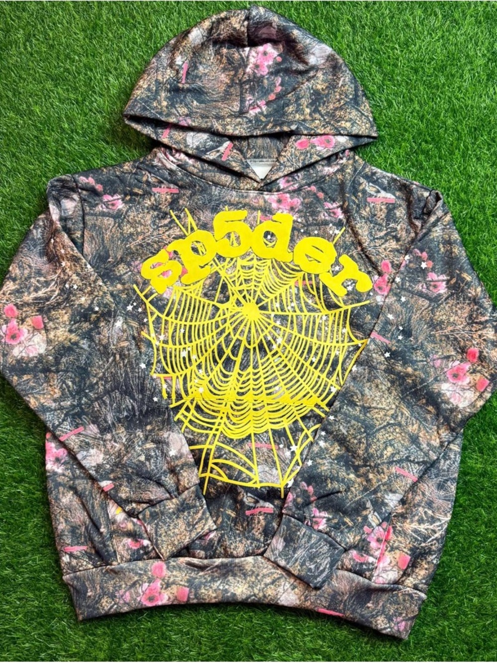 Sp5der Hoodie Yellow Spiderweb Graphic Hoodie - Floral Camo Print